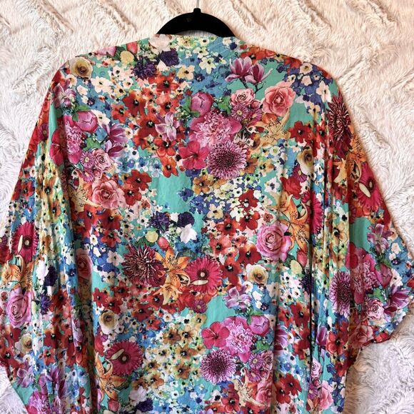 Umgee Kimono Size S/M Floral Lightweight Colorful Flowy Oversized Open Coverup - Picture 8 of 8
